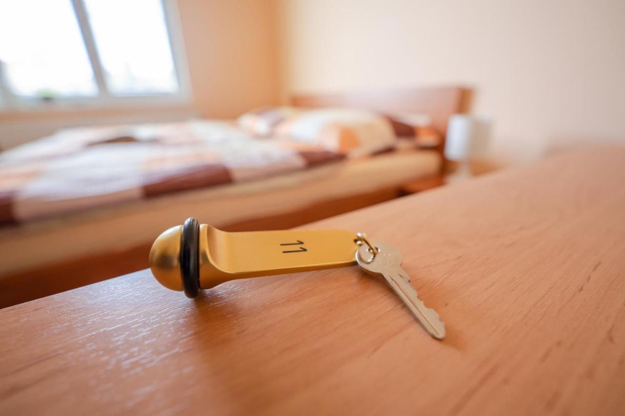 Pension V lukách Dlouhá Ves Exterior foto