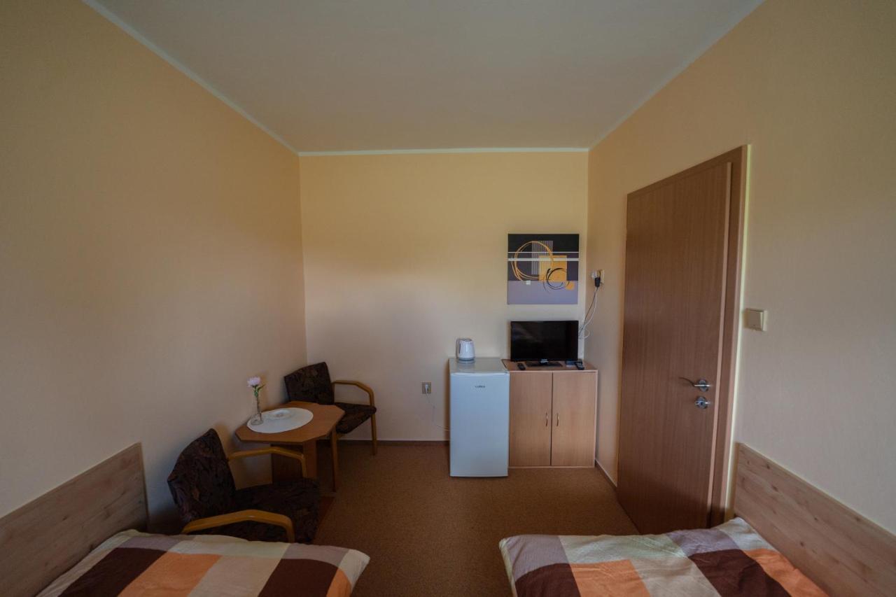 Pension V lukách Dlouhá Ves Exterior foto